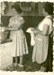 Quehaceres domésticos, 1945