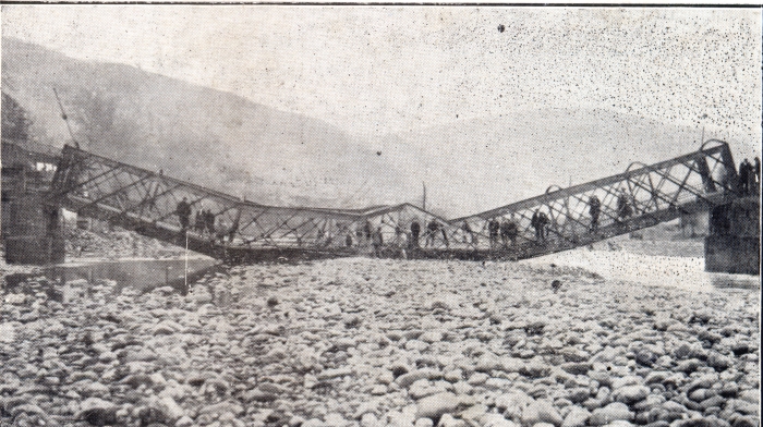 Antiguo puente de la Oscura derrumbado 1927