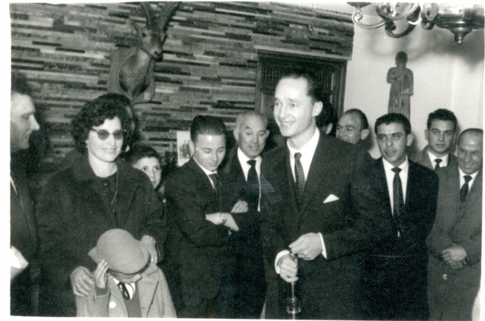 Carlos Hugo de Borbón-Parma en El Entrego, 1962