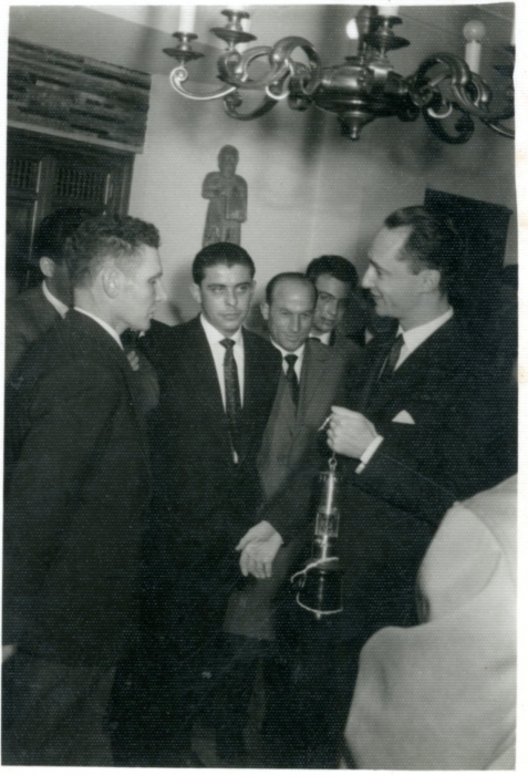 Carlos Hugo de Borbón-Parma en su despedida, 1962