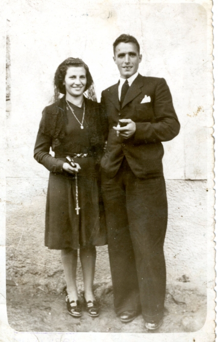 Enlace matrimonial de Sabina Y Vicente, 1945