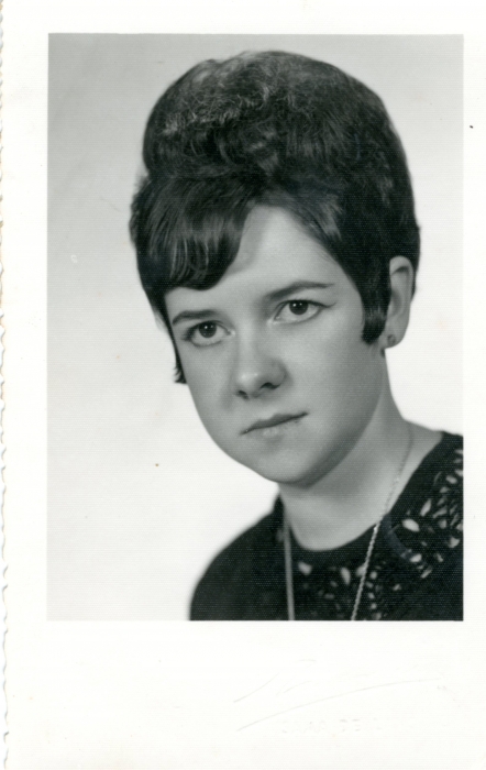 Mª Victoria Fanjul Cortina, 1971