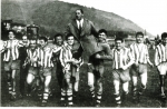 A hombros con el entrenador, 1956/57